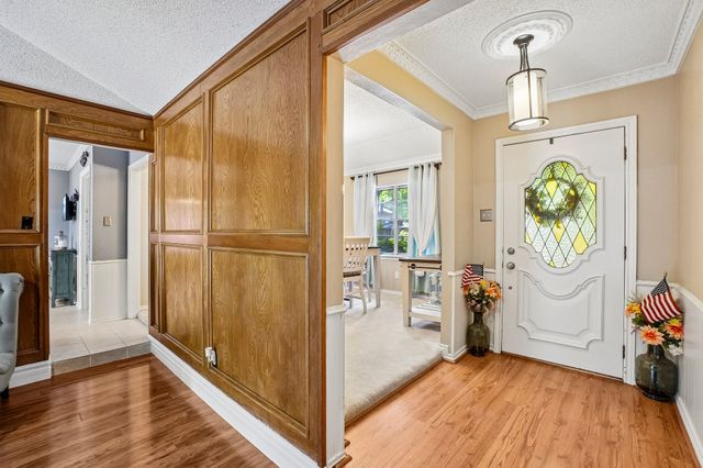 335 Robin Hill Lane, Duncanville, TX 75137