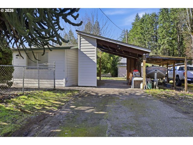 87988 6TH St, Veneta, OR 97487