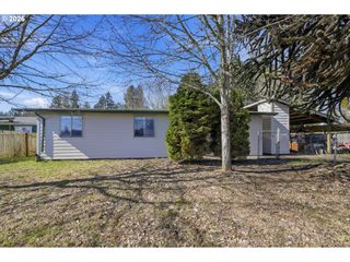 87988 6TH St, Veneta, OR 97487