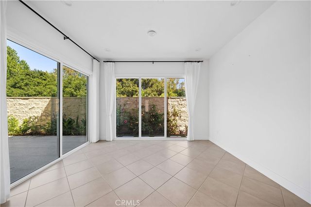 360 Riverbend, Lake Forest, CA 92630