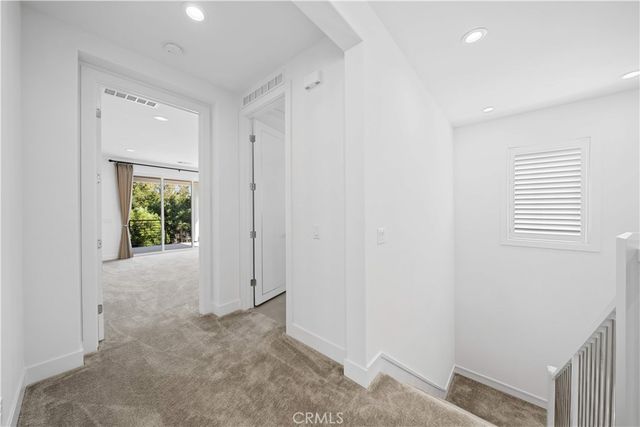 360 Riverbend, Lake Forest, CA 92630