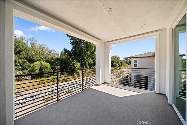 360 Riverbend, Lake Forest, CA 92630