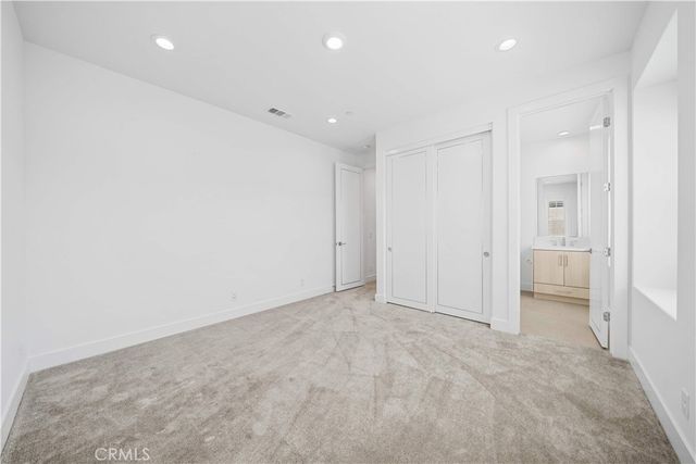 360 Riverbend, Lake Forest, CA 92630