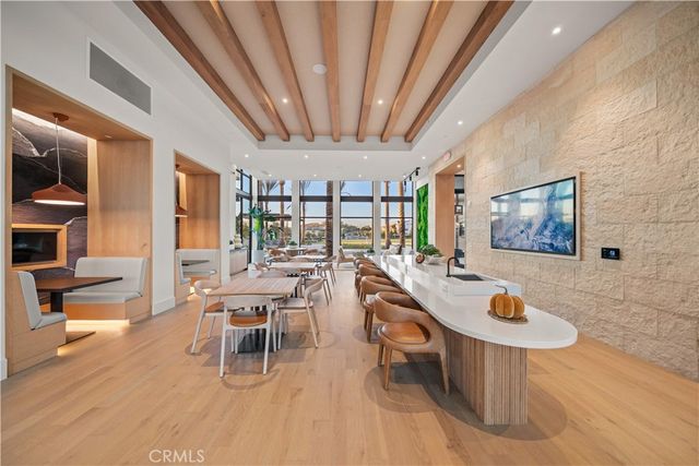 360 Riverbend, Lake Forest, CA 92630