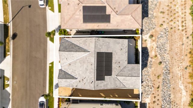 360 Riverbend, Lake Forest, CA 92630