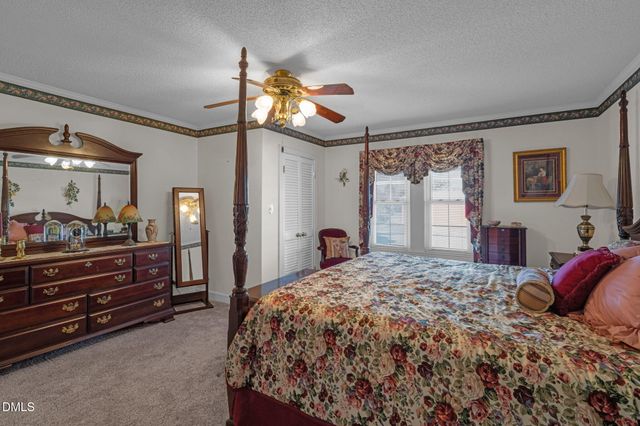 401 Allen'S Crossroads Road, Four Oaks, NC 27524