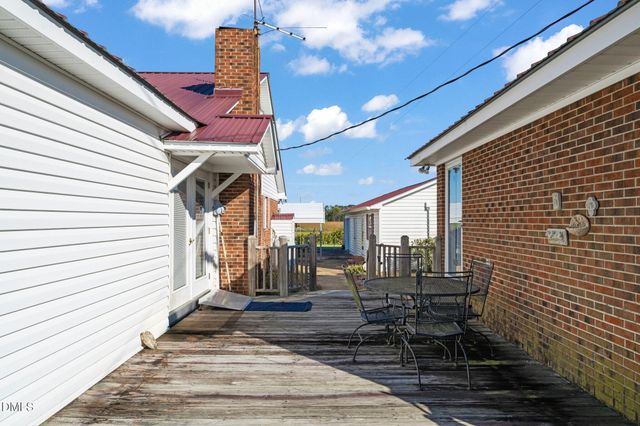 401 Allen'S Crossroads Road, Four Oaks, NC 27524