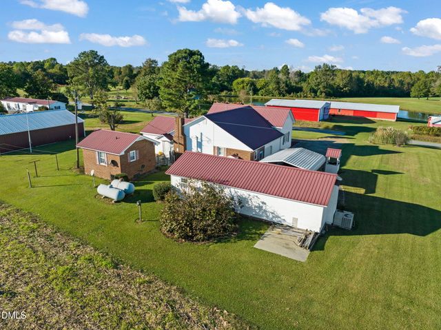 401 Allen'S Crossroads Road, Four Oaks, NC 27524