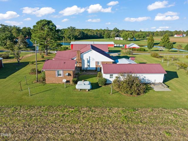 401 Allen'S Crossroads Road, Four Oaks, NC 27524