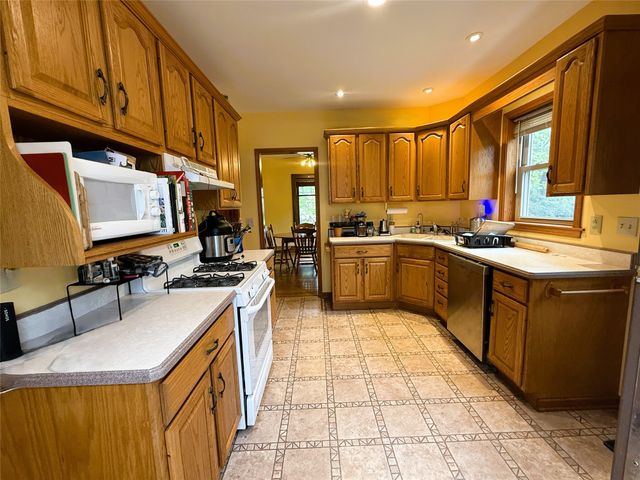 626 WALNUT Street, Meadville, PA 16335