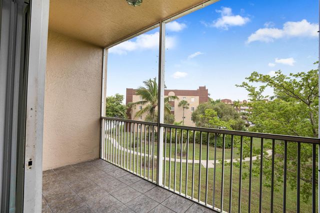 7647 Southampton Terrace 318, Tamarac, FL 33321