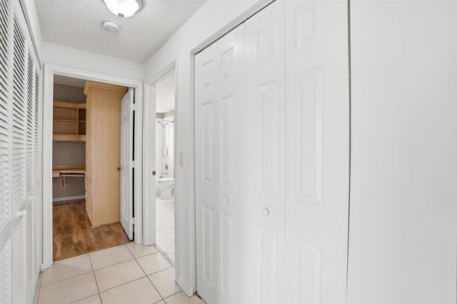 7647 Southampton Terrace 318, Tamarac, FL 33321