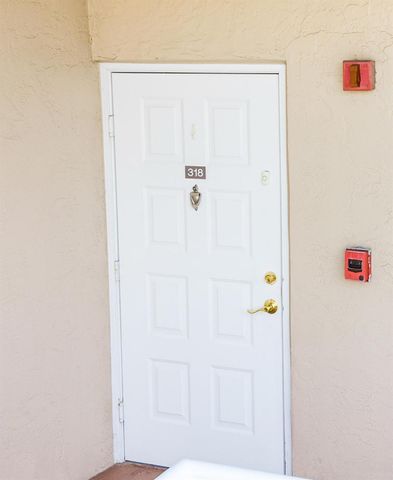7647 Southampton Terrace 318, Tamarac, FL 33321