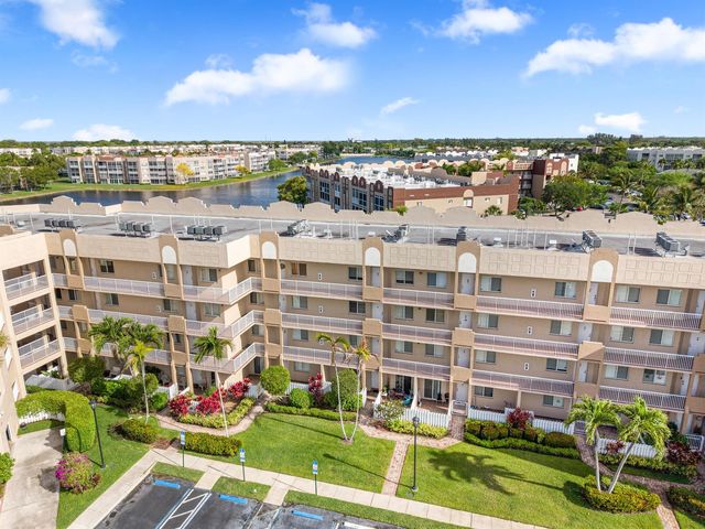 7647 Southampton Terrace 318, Tamarac, FL 33321