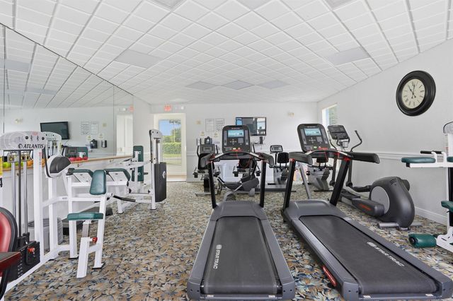 7647 Southampton Terrace 318, Tamarac, FL 33321