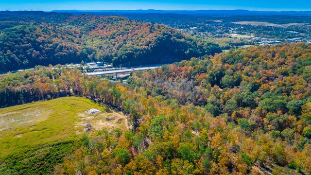 9745 Timberview Trail, Ooltewah, TN 37363