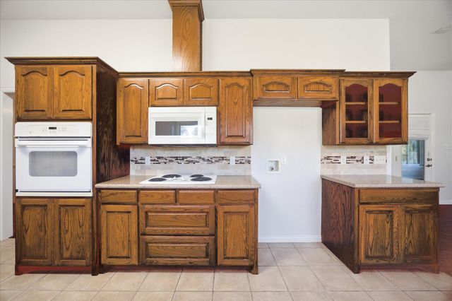 2808 Weylene Paseo, Granbury, TX 76049