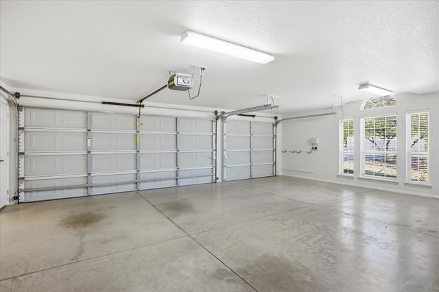 2808 Weylene Paseo, Granbury, TX 76049