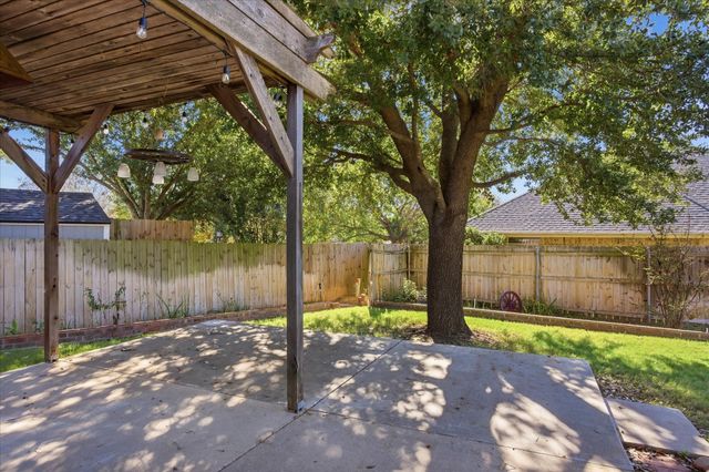 2808 Weylene Paseo, Granbury, TX 76049