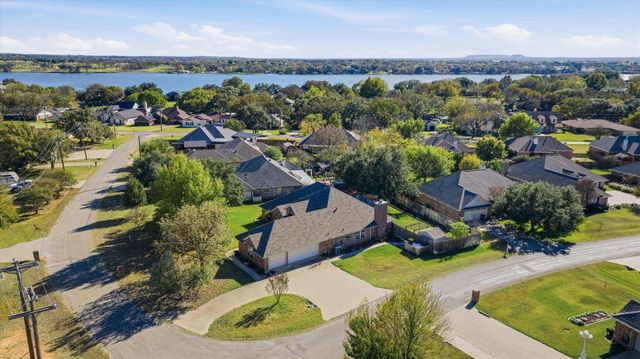 2808 Weylene Paseo, Granbury, TX 76049