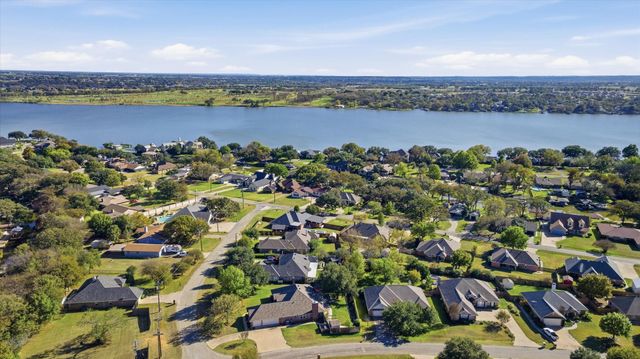 2808 Weylene Paseo, Granbury, TX 76049