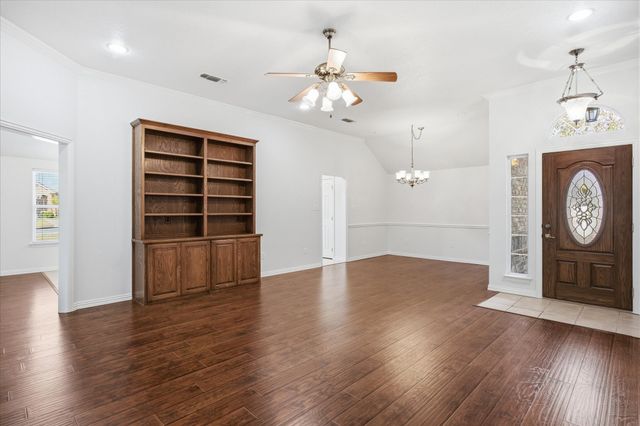 2808 Weylene Paseo, Granbury, TX 76049