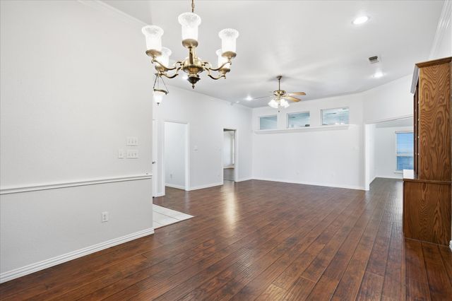 2808 Weylene Paseo, Granbury, TX 76049