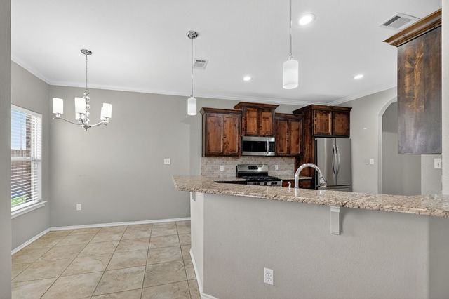 800 Calumet St, Midland, TX 79706