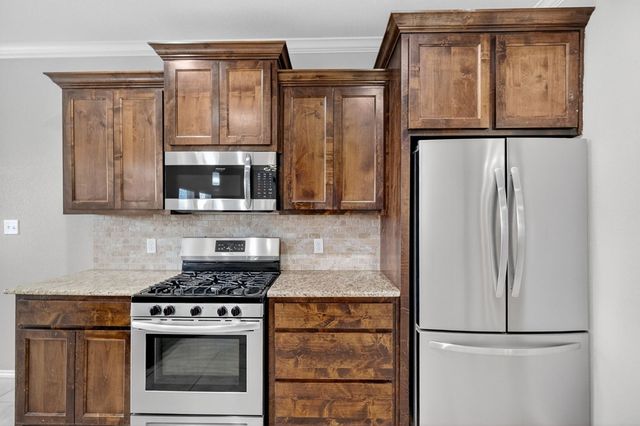 800 Calumet St, Midland, TX 79706