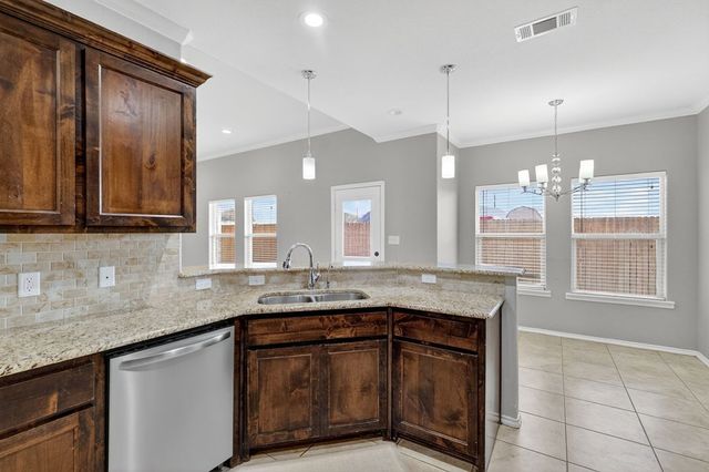 800 Calumet St, Midland, TX 79706