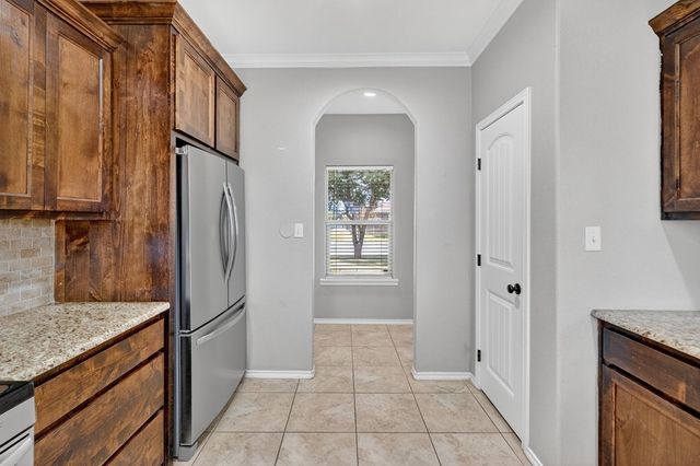 800 Calumet St, Midland, TX 79706