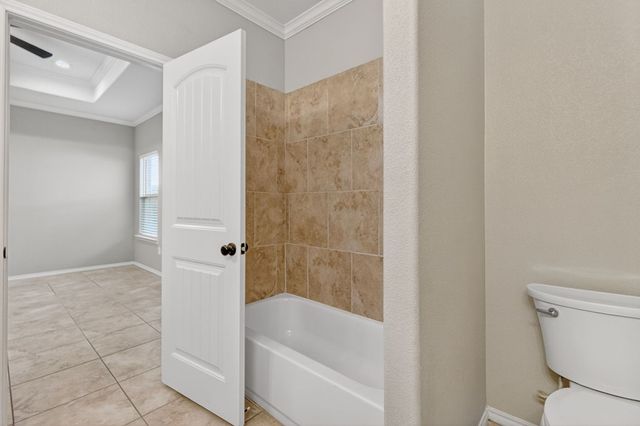 800 Calumet St, Midland, TX 79706