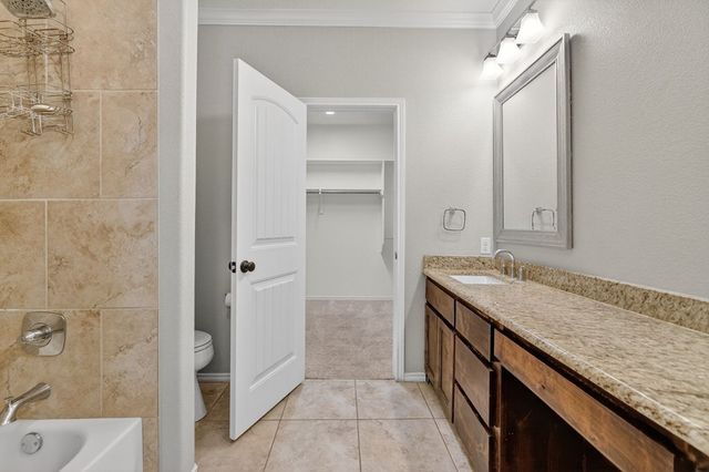 800 Calumet St, Midland, TX 79706