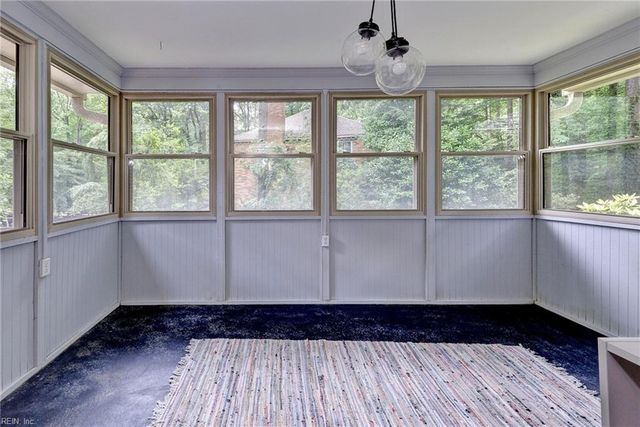 101 Holman RD, Williamsburg, VA 23185