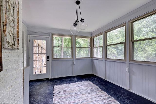 101 Holman RD, Williamsburg, VA 23185
