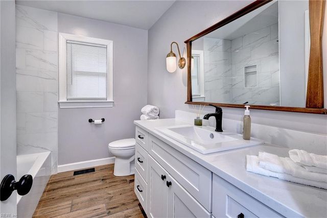 101 Holman RD, Williamsburg, VA 23185