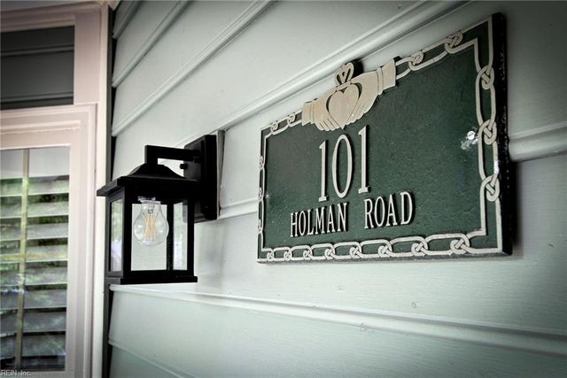 101 Holman RD, Williamsburg, VA 23185