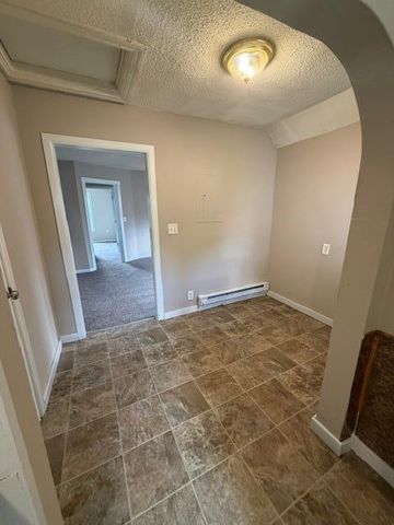 365 Case Avenue, Saint Paul, MN 55130