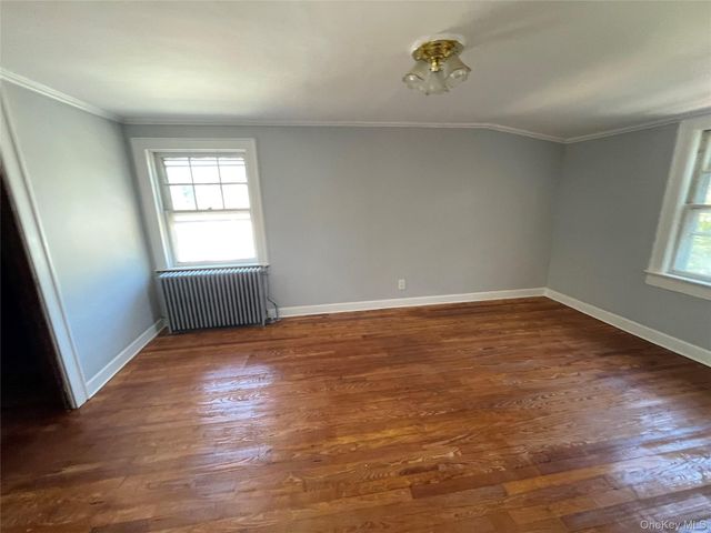 39 Hilbert Street, Hempstead, NY 11550