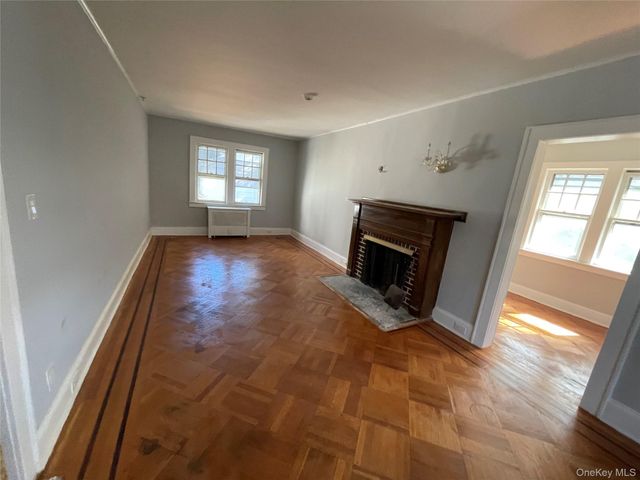 39 Hilbert Street, Hempstead, NY 11550