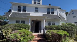 39 Hilbert Street, Hempstead, NY 11550