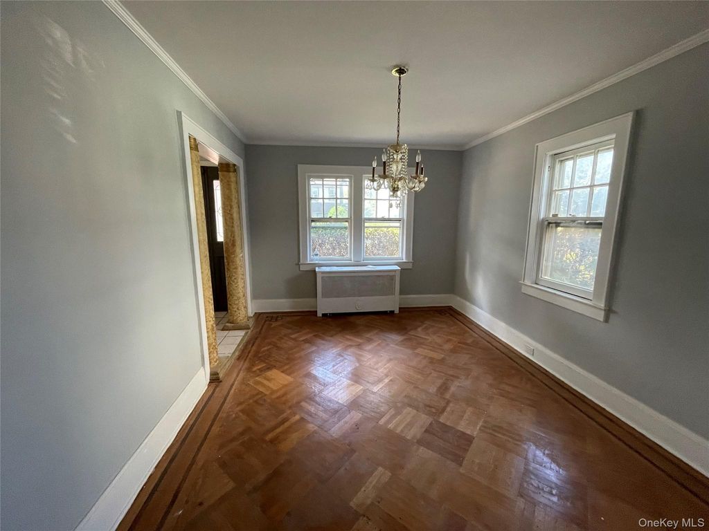 39 Hilbert Street, Hempstead, NY 11550 — photo 5