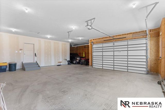 962 S Red Cedar Lane, Columbus, NE 68601