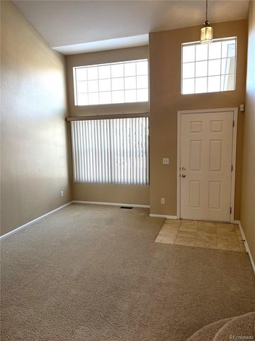 19050 E Crestridge Circle, Aurora, CO 80015