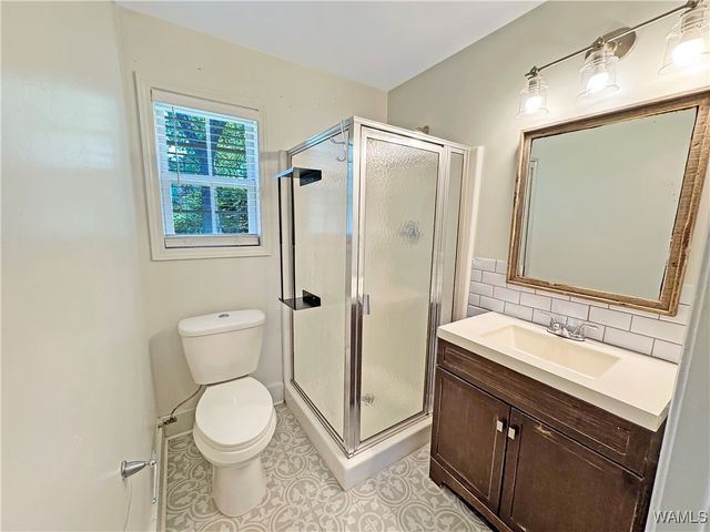 2126 Bellwood, Northport, AL 35476