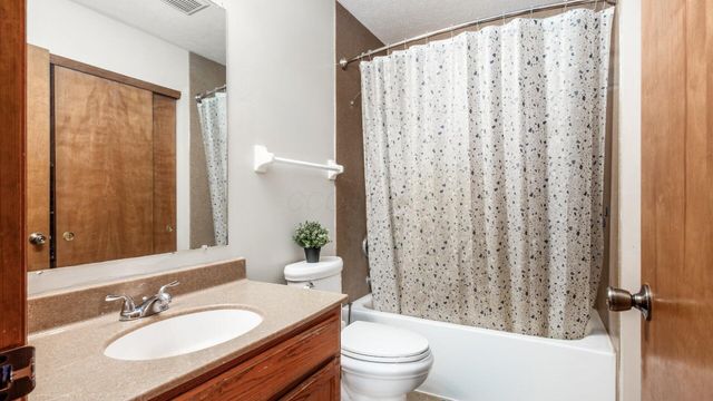 13760 Sudbury Drive, Pickerington, OH 43147