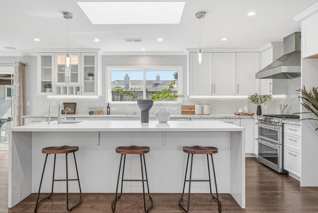 2644 Maplewood Lane, Santa Clara, CA 95051