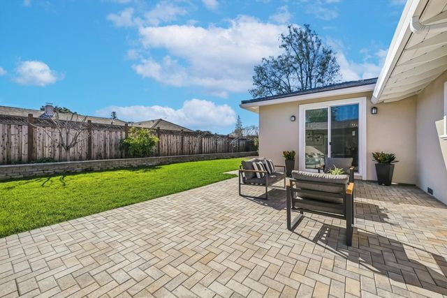 2644 Maplewood Lane, Santa Clara, CA 95051