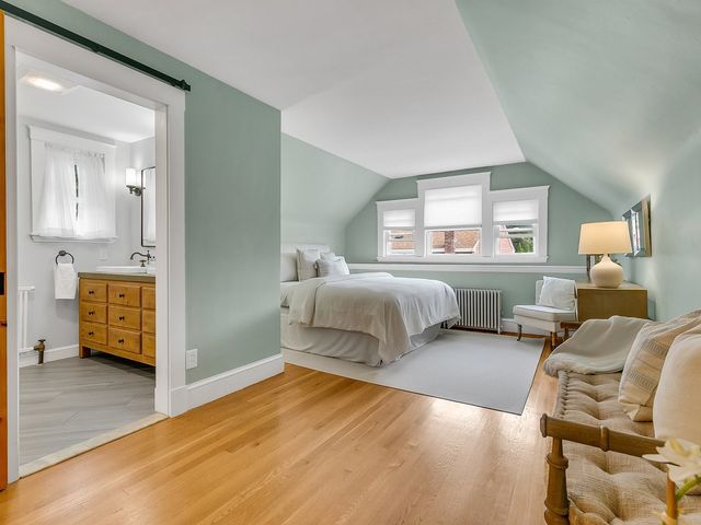 30 Hale St, Beverly, MA 01915
