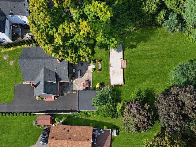 30 Hale St, Beverly, MA 01915